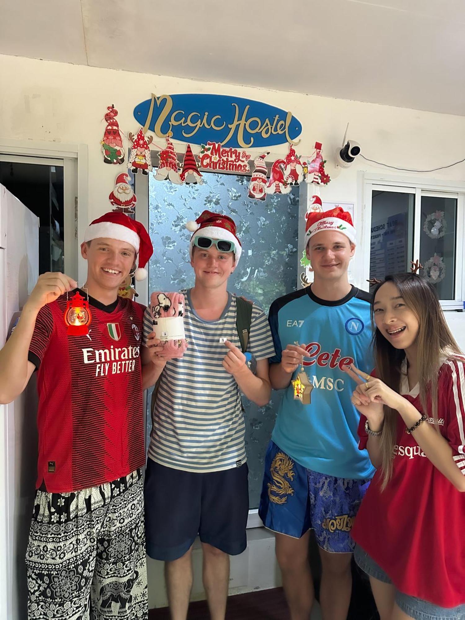 Magic Hostel Kepulauan Phi Phi Bagian luar foto